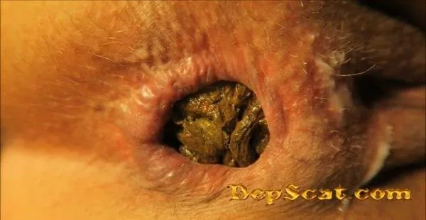 2 Close-Up Shits - Super Detail! Love Rachelle - Scat / Solo [FullHD 1080p/261 MB] DepScat