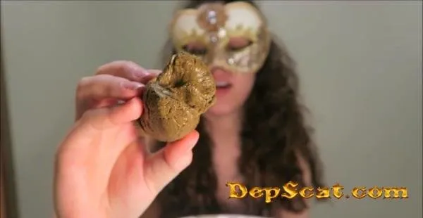 Hand Feeding You My Shit Love Rachelle - Scat / Solo [FullHD 1080p/592 MB] DepScat