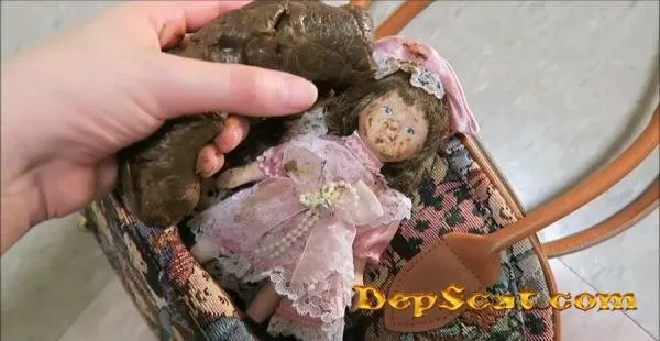 Smearing My Purse With Shit Love Rachelle - Scat / Solo [FullHD 1080p/468 MB] DepScat