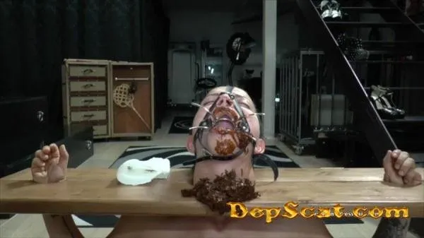 Pillory shit Mistress Gaia - Scat / Shit [FullHD 1080p/220 MB] DepScat