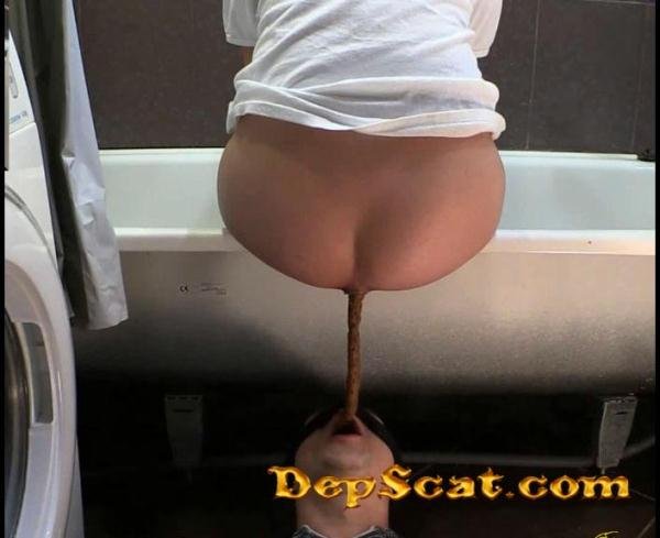 Jenny Did A Crap On Her Slave In The Bathroom CosmicScat - Scat, Domination [FullHD 1080p/589 MB]