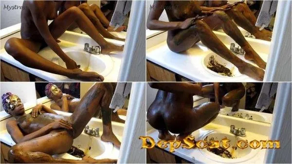 MONKEY CONFUSED WITH A TOILET BOWL ScatLilSecret - Scat, Pissing, Femdom, Domination [FullHD 1080p/520 MB]