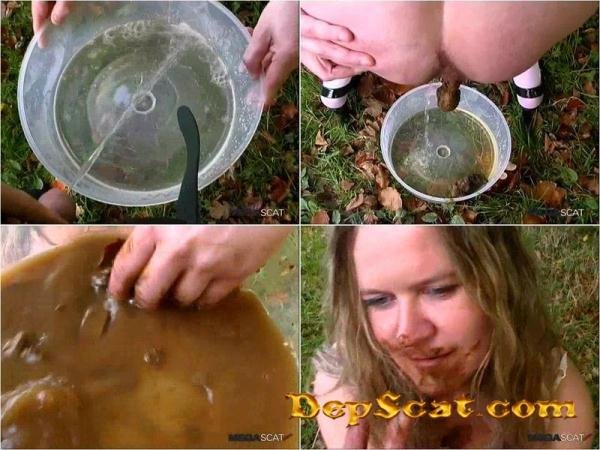 MEGASCAT GREAT OUTING WITH THE SOUP OF SHIT Mikaela Wolf - Big Pile, Dirty, Scat [SD/114 MB]