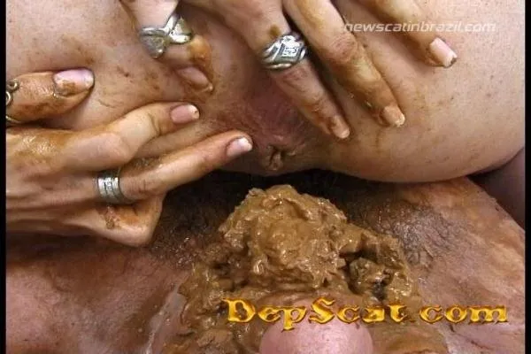 Toilet Man 4 HotDirtyIvone - Scat, Shit, Poo [SD/385 MB] DepScat