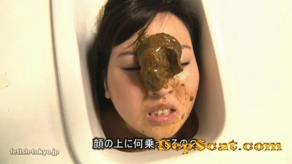 The Human Toilet 2 Girls - Scat / Fetish [HD 720p/501 MB] DepScat