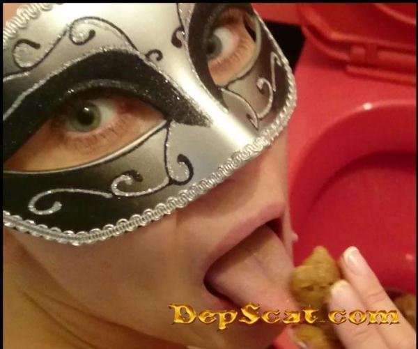 I’m licking a dirty toilet Brown wife - Poop Videos / New Scat Solo [FullHD 1080p/873 MB]
