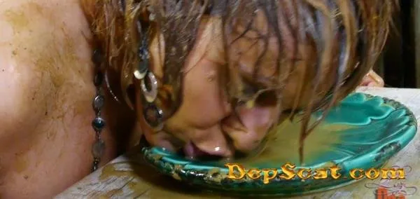 Incredible Shit Eater Gaia - Scat / Solo [SiteRip/29.8 MB]