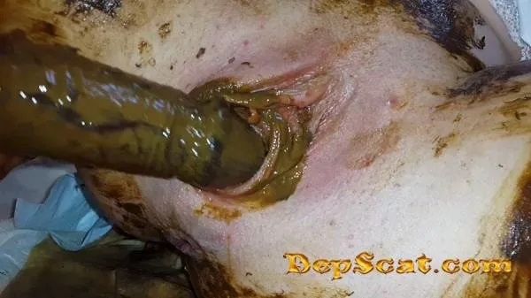 Gynecological Self-Examination Shit - Filled Pussy Thought The Speculum Anna Coprofield - Pee, Solo, Shit [FullHD 1080p/2.99 GB] DepScat