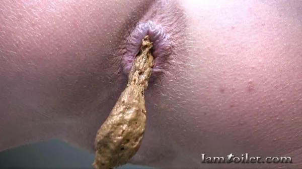 Straight From the Source Syuzy - Solo Scat, Shitting [HD 720p/176 MB] DepScat