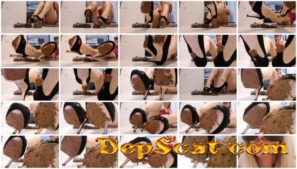 Dirty Shoes Humilation Panthergodess - Shitting, Amateur [FullHD 1080p/464 MB]