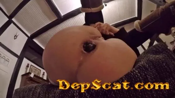Sofa Sausage Mia Roxxx - Solo Scat, Big Pile [FullHD 1080p/128 MB] DepScat
