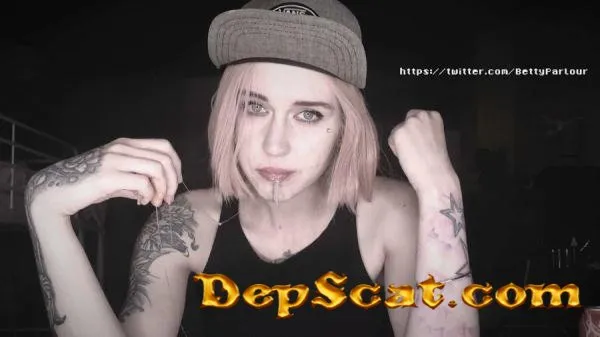 PUKE and VOMIT after Hot-Dog with CUM DirtyBetty - Solo, Teen [FullHD 1080p/593 MB]