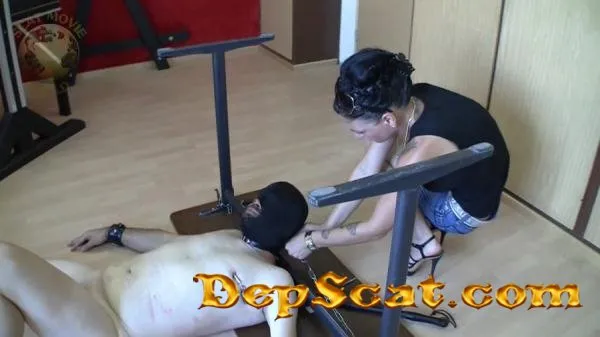 Domination_1011 Leatherdyke - Scatology, Femdom [HD 720p/481 MB]