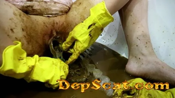 Fecal bath Part 3 WCwife - Scatting, Masturbation [FullHD 1080p/1.54 GB]