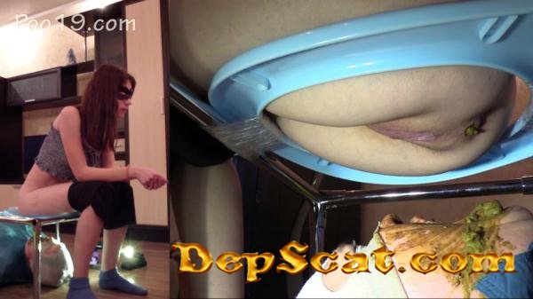 Luxury video! You look very close! MilanaSmelly - Domination, Scat [HD 720p/1.86 GB]