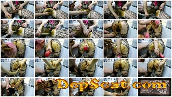 Public sewer pipe Part 2 WCwife - Scatology, Solo [FullHD 1080p/1.91 GB]
