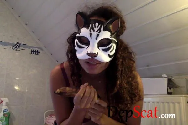 Banana Request video kinkycat - Solo, Shitting [HD 720p/325 MB]