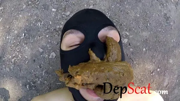 Using My Toilet Outdoor scatdesire - Femdom, Shitting [FullHD 1080p/760 MB]