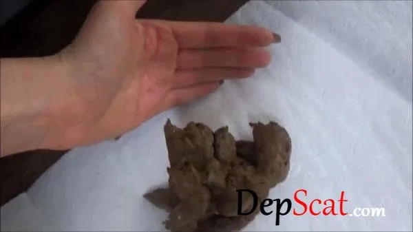 Biggest shit ever is coming HotDirtyIvone - Scatology, Solo [FullHD 1080p/211 MB]