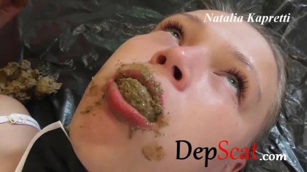 Eat shit don’t get distracted Mistress - Defecation, Scat Girl [FullHD 1080p/1.43 GB] DepScat