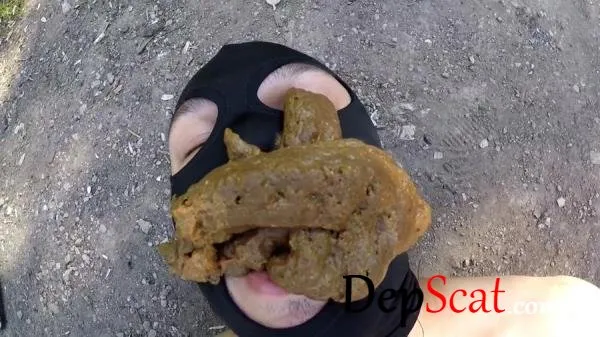 Using My Toilet Outdoor Angelica Scat - Scat, Femdom [HD 720p/196 MB]