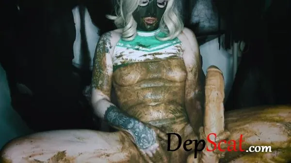 Lunatic Girl Hairy Scat Masturbation DirtyBetty - Amateur, Masturbation [UltraHD 4K/571 MB]