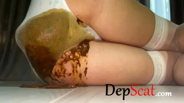 Juicy And Tasty Thefartbabes - Panther, Poop [FullHD 1080p/2.07 GB] DepScat