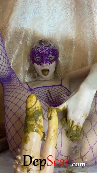 Dirty games with shit, with a double toy, fisting dirty, dirty mouth in shit, piss Solo - Solo, Shit [UltraHD 2K/1.13 GB]