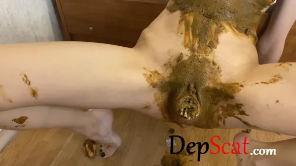 Diarrhea in panties, scat in underwear, panties in pussy p00girl - Solo, Amateur [FullHD 1080p/671 MB] DepScat