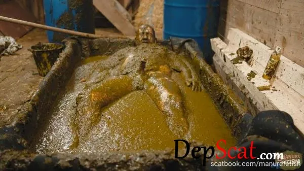 Franky's Time in the Manure Basin Franky - Extreme, Man, Scat [HD 720p/177 MB]