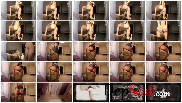 2 videos where at first a lot of savory farti Alicetop - Pee, Poop [FullHD 1080p/567 MB]