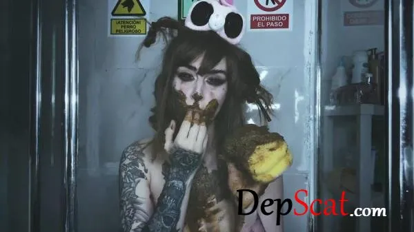 Do you poop in the shower DirtyBetty - Pozing, Teen, Eat Shit [FullHD 1080p/659 MB]