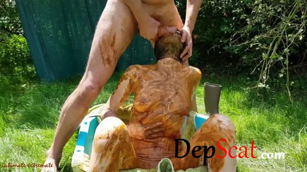 Amateurs hot scat session in the pool Smearing - Domination, Blowjob [FullHD 1080p/915 MB]