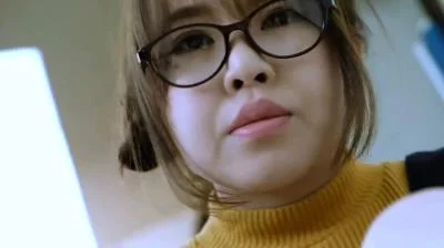 Maru Nerdy Pooper JP Fetish Merchant - Asian, Solo [FullHD 1080p/317 MB]