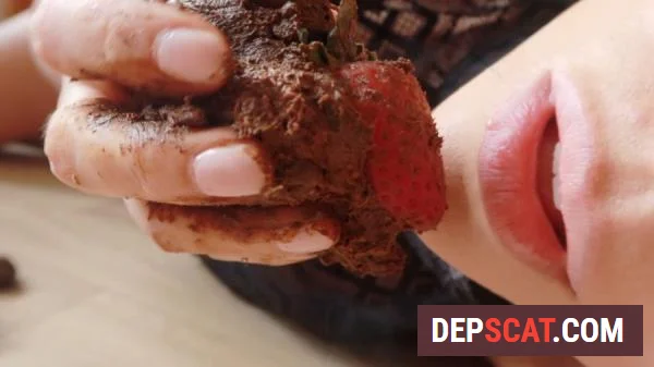 Strawberry Avalanche Sabrina Dacos - Defecation, Solo [FullHD 1080p/164 MB]