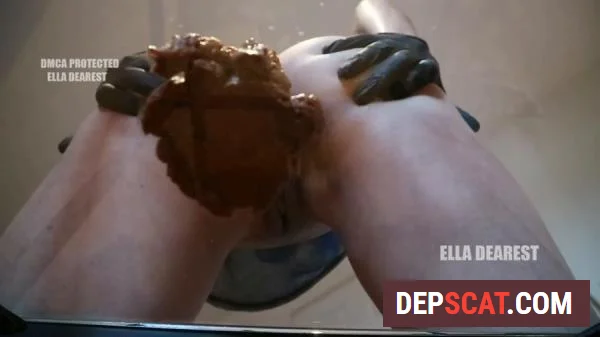 Poop Play Ella Dearest aka Efro Ella - Solo, Defecation [HD 720p/19.2 MB]