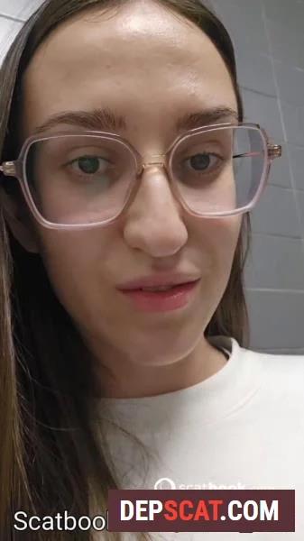 Shitting 22 Miss Lith - Shit, Spain [SD/65.4 MB]