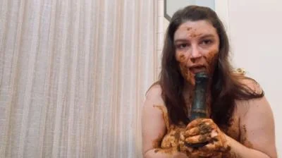 Dildos Panties And Shit Layla Lee - Amateur, Defecation [FullHD 1080p/941 MB] DepScat