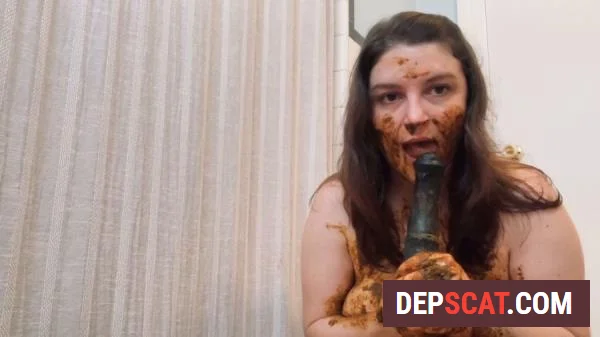 Dildos Panties And Shit Layla Lee - Amateur, Defecation [FullHD 1080p/941 MB]