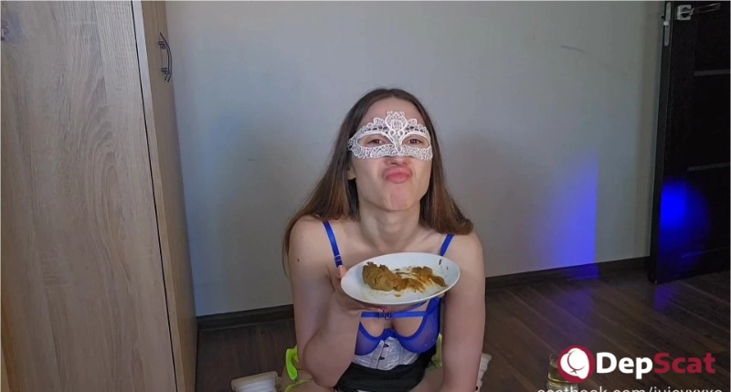 Download Juicy XXXO Kaviar Puke and Anal Heat in Scatbook USA Production DepScat.com