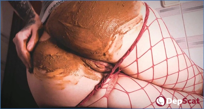 DirtyBetty Delivers Scat Smearing Pissing Pantypoop Feet Legs Diapers Anal Russian