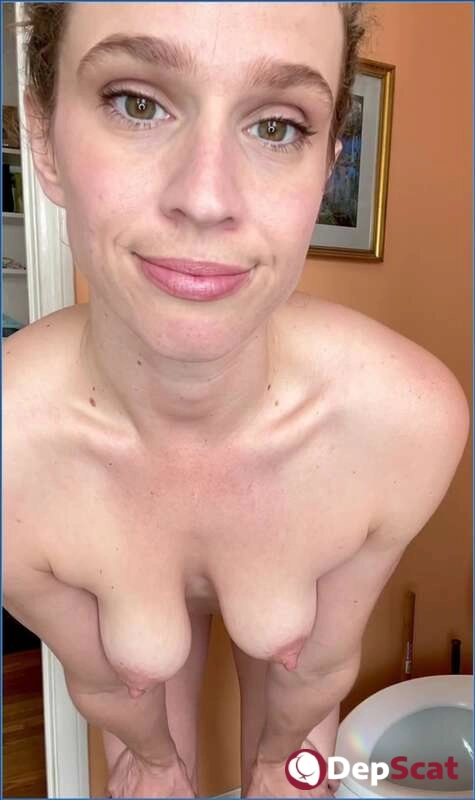 VibeWithMolly's Scat and Pee Fetish in FullHD 1080p