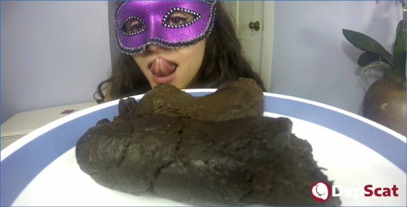 LoveRachelle2 Scat POV: Femdom Shitting and Pissing in 4K UltraHD