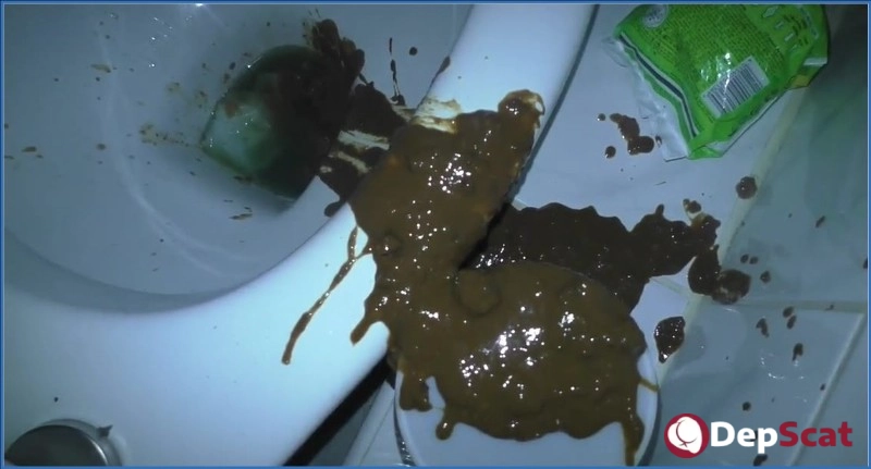 Download Sarah's Intense Diarrhea Scene DepScat.com