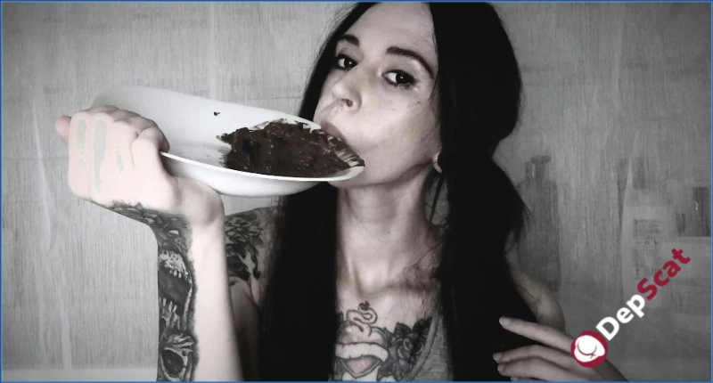 DirtyBetty's Hardcore Scat Shitting in Russia, FullHD 1080p