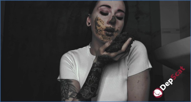 Download Vintage Mistress: Intense Russian Scat, FullHD 1080p Quality from DepScat