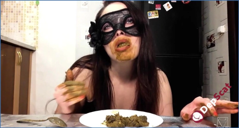 Download Scat Lina's Extreme Russian Scat Breakfast, FullHD 1080p from DepScat