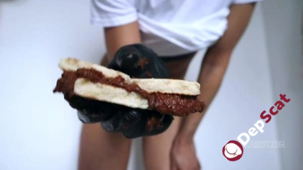 Ella Dearest Cooks Hot Potato Cake in HD