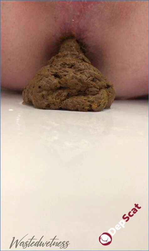 Download Chocolate Mousse Anyone: Wastedwetness Lesbo Scat & Shit Play UltraHD from DepScat