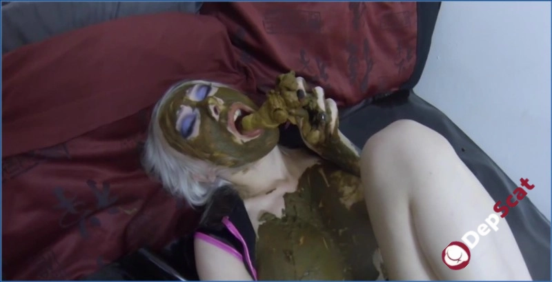 Jessica's Extreme Scat and PVC Fetish in FullHD 1080p